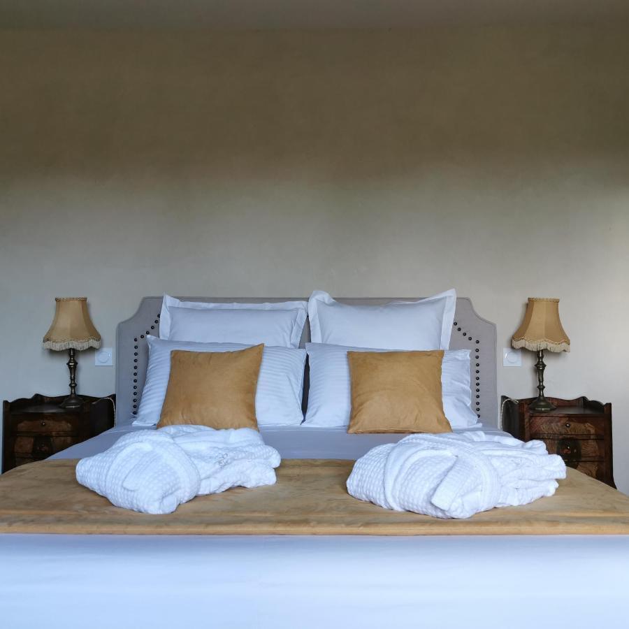 Au Clos De Mathilde ซาร์ลา-ลา-กาเนดา ภายนอก รูปภาพ